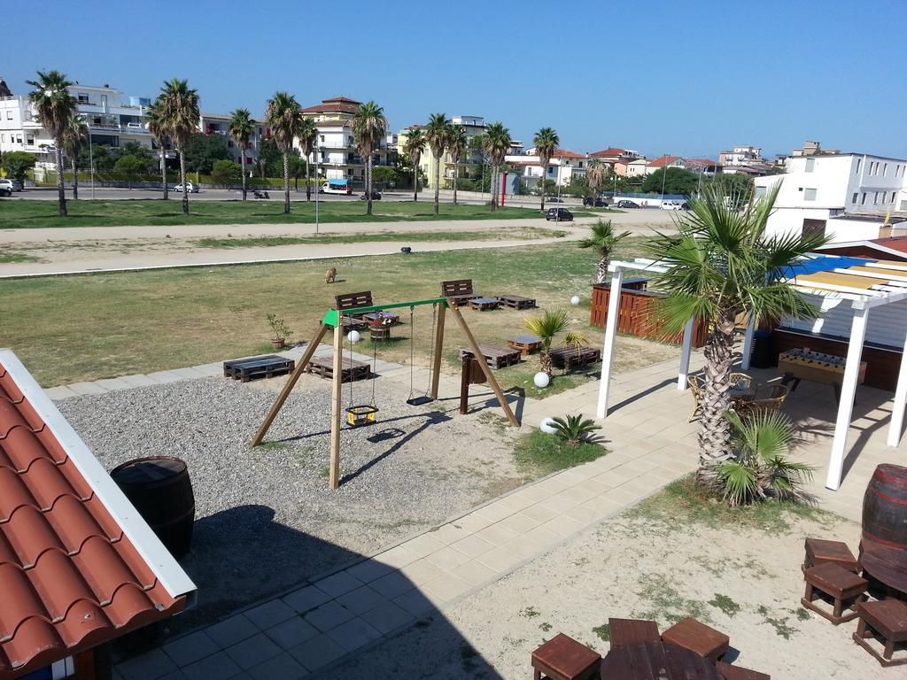 Hotel Poseidon Corigliano Calabro Buitenkant foto