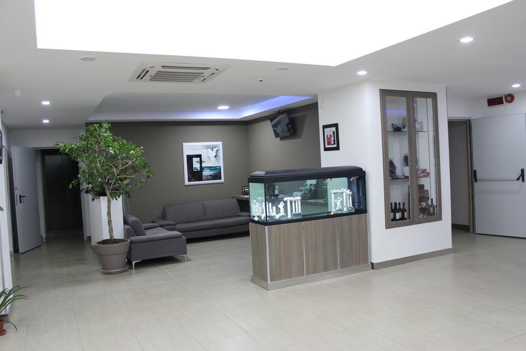 Hotel Poseidon Corigliano Calabro Buitenkant foto
