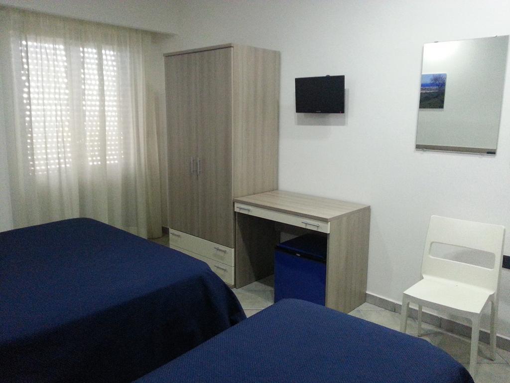 Hotel Poseidon Corigliano Calabro Buitenkant foto