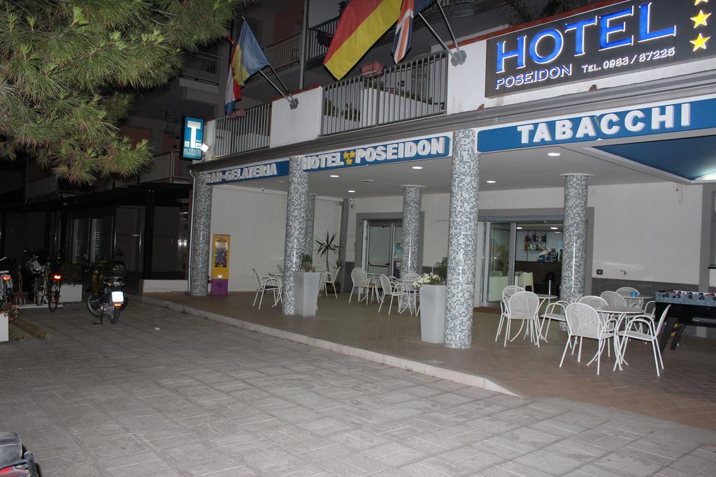 Hotel Poseidon Corigliano Calabro Buitenkant foto